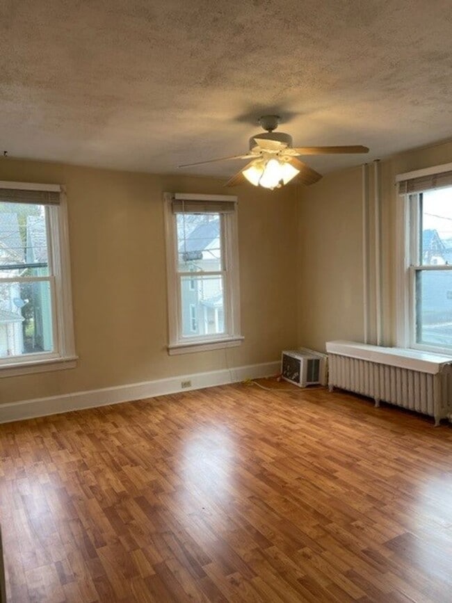 Photo - 316 Geary Ave Unidad 2