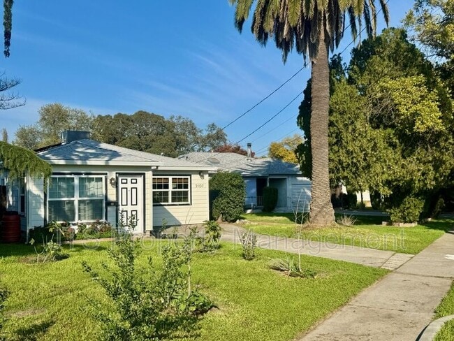 Photo - 3107 Del Paso Blvd