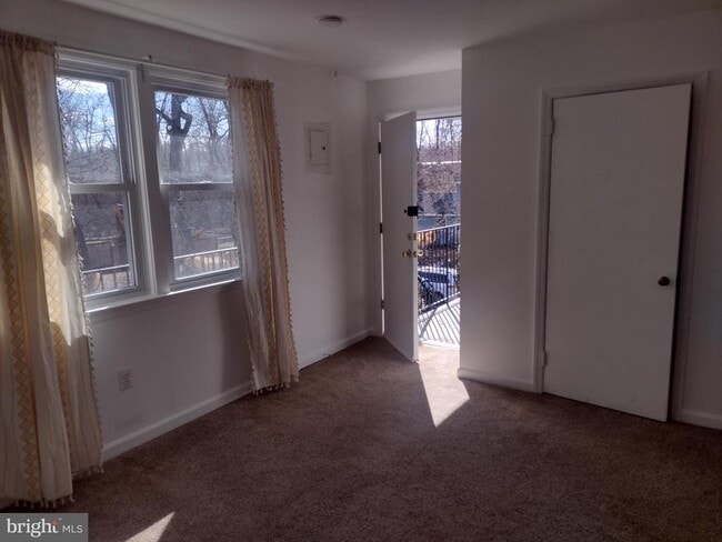 Photo - 131 N Main St Unidad 9