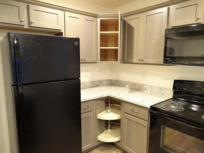 Photo - 2 Broken Arrow Dr