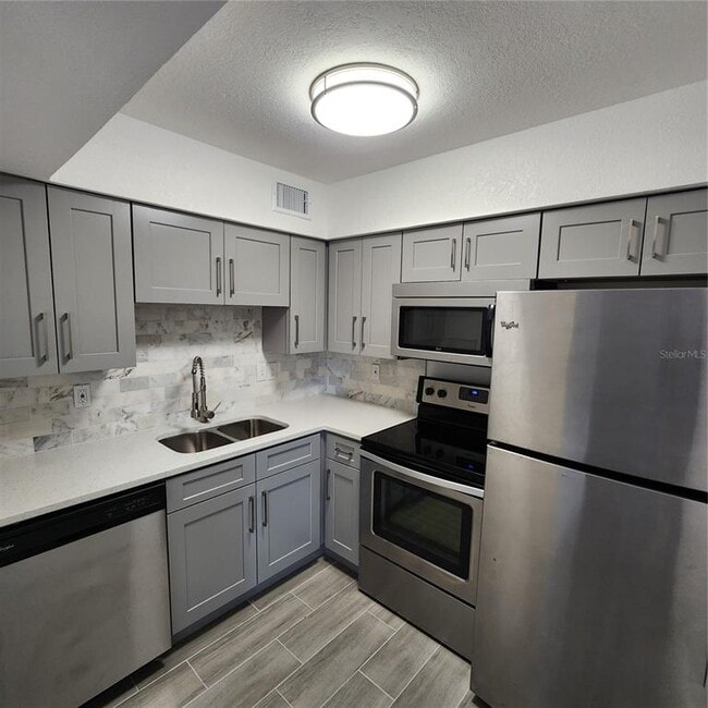 Building Photo - 711 Wyman Ct Unit 711 Rental