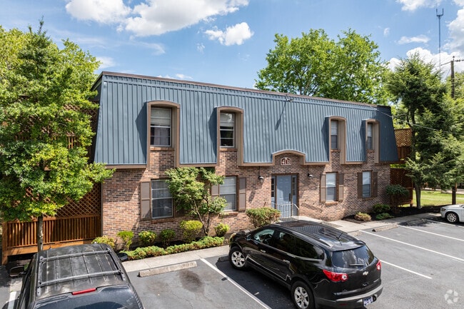 Castle Terrace Apartments