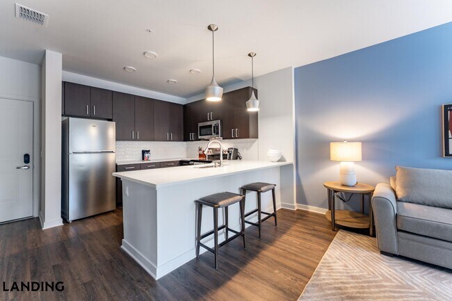 Photo - 1225 Utica Dr Unit 1-214