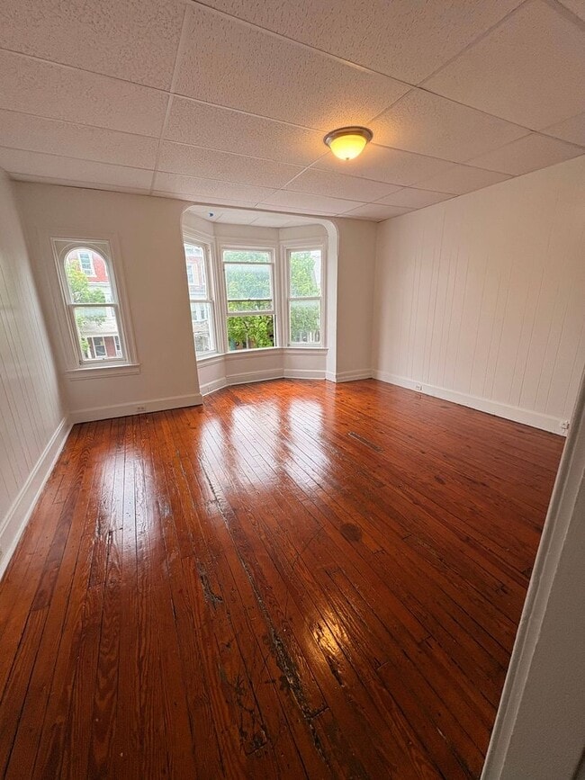 Photo - Spacious 3-Bedroom Apartment – West End of York City!