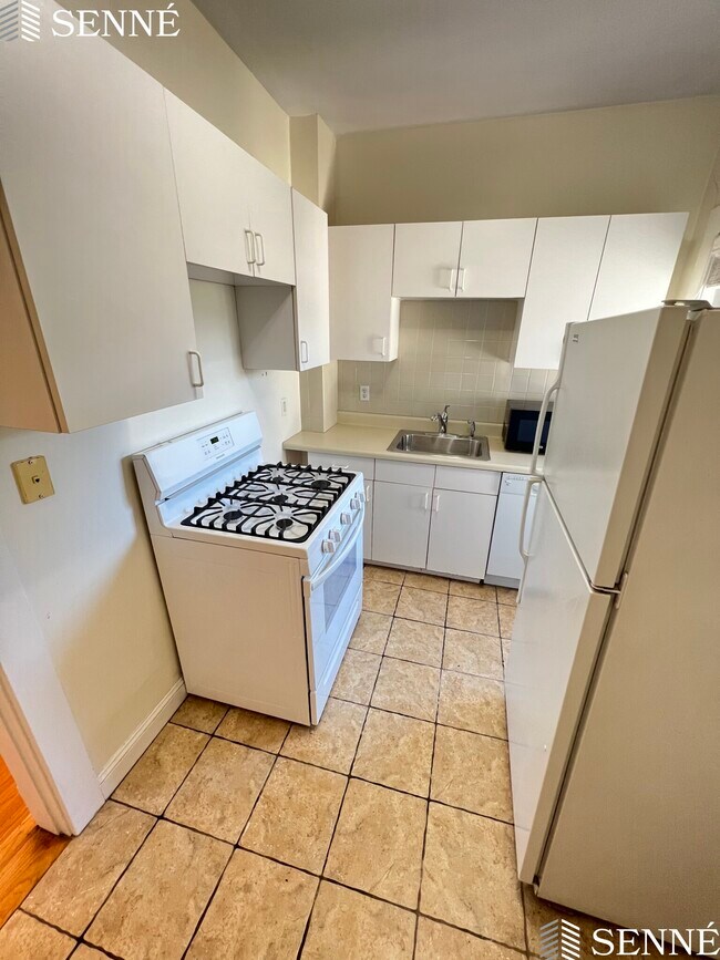 Photo - 2 Sacramento St Unit 3