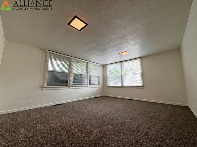 Photo - 1510 College Ave Unit B4