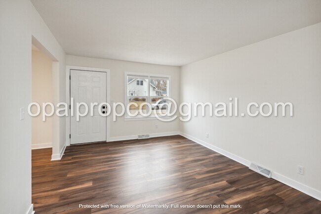 Photo - 3911 E Douglas Ave