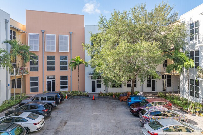 Entrance - Artspace Sailboat Bend Lofts