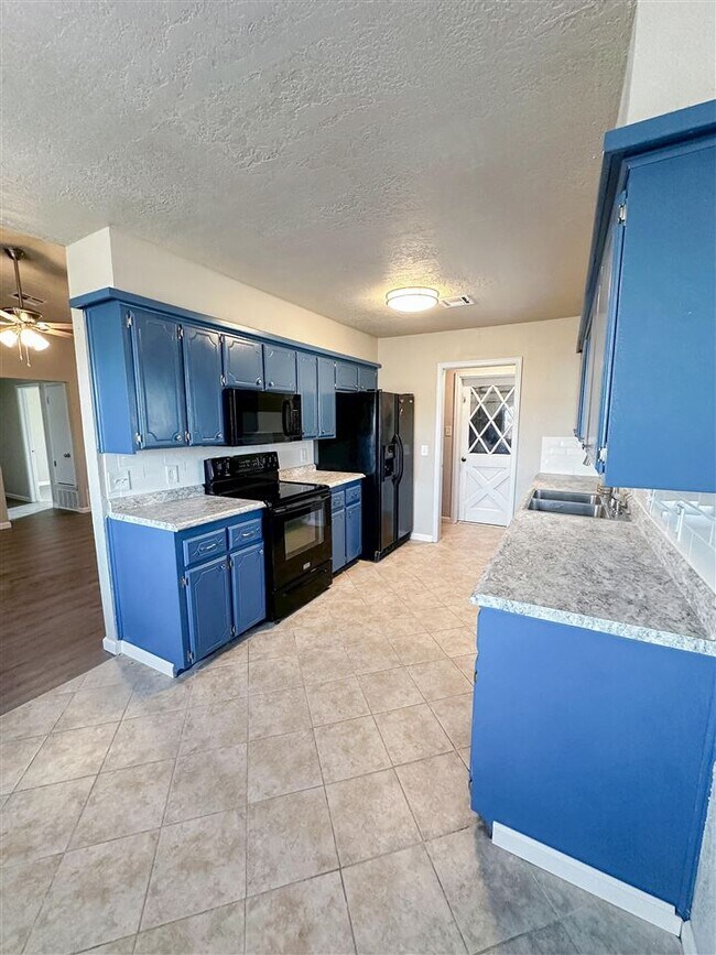 Photo - 7603 NW Andrews Ave