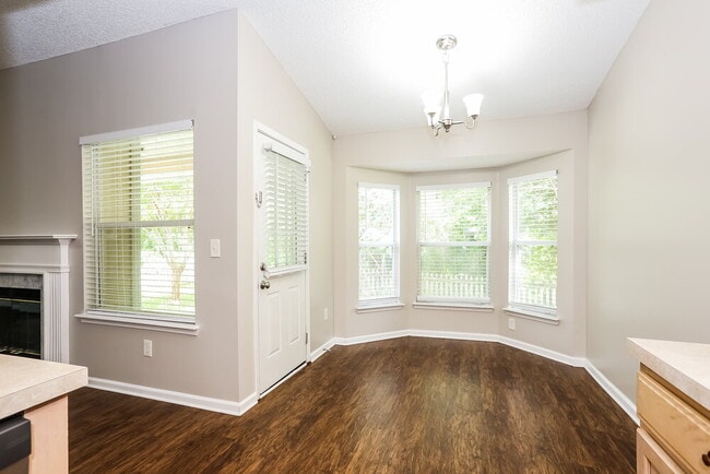 Photo - 9260 Topohill Ct