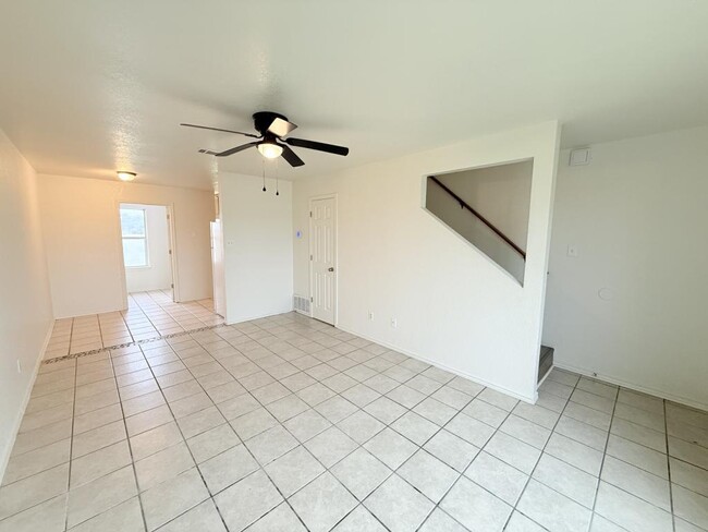 Photo - 1210 Industrial Apt C