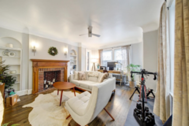 Building Photo - 4827 Lee St Unit Apt 3