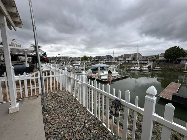 Photo - 180 Pelican Loop