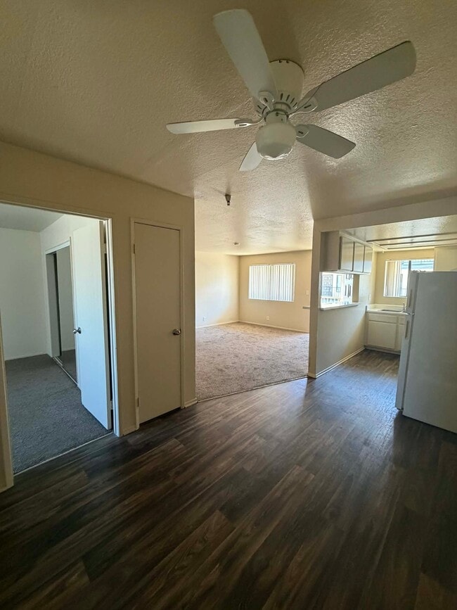 Photo - 13606 Cerise Ave Unidad 7A
