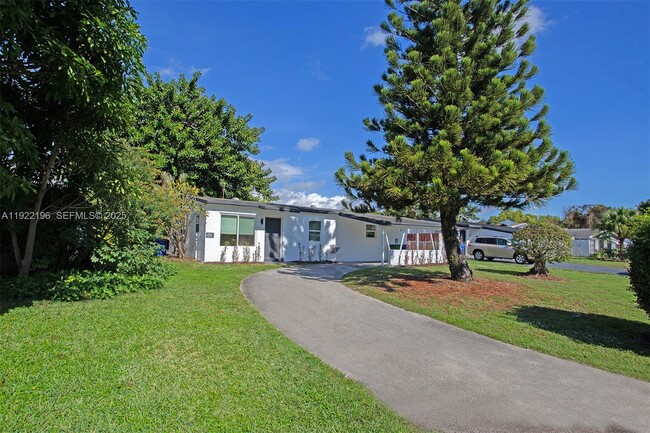 Building Photo - 6117 NW 27th St