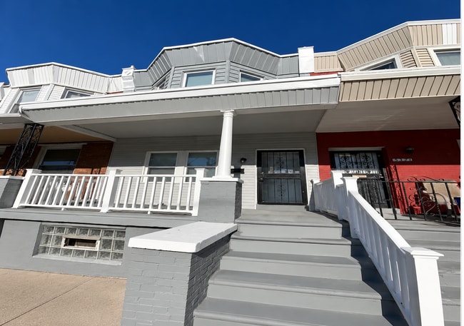 Building Photo - 5323 Wyalusing Ave
