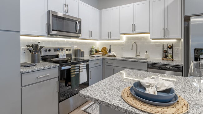Photo - The Vantage Apartments