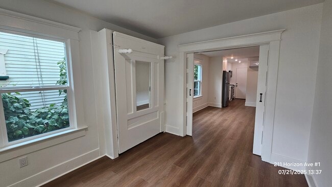 Building Photo - 211 Horizon Ave Unit 1 Rental