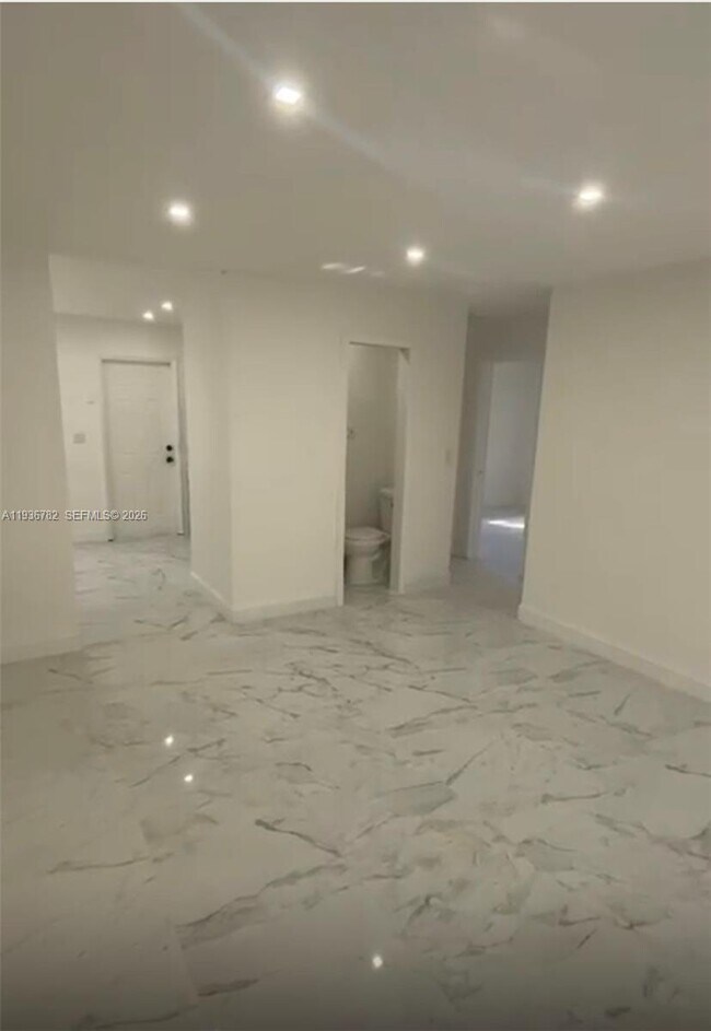 Photo - 505 N 24th Ave Unit 2