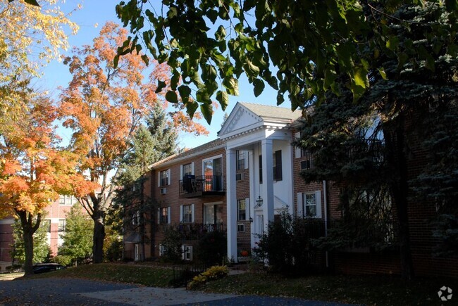 Building Photo - 108 Windermere Ave Unit 98 Rental