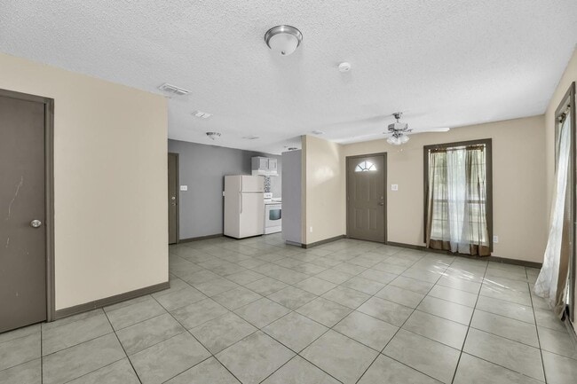 440 W Siesta St Unit 440-Unit A