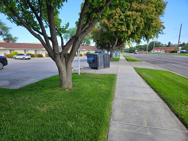 The Elms Apartments