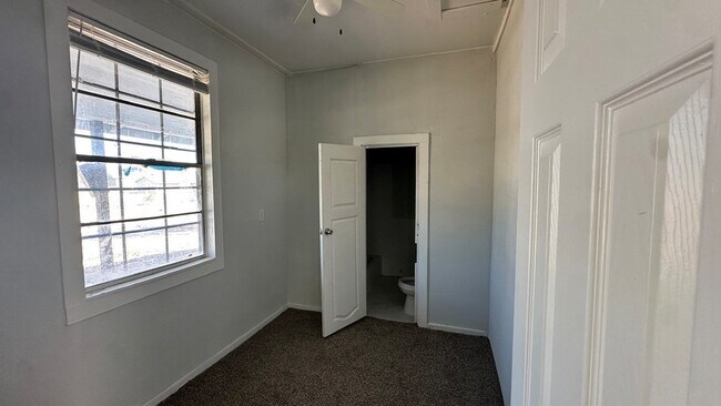 Photo - 904 Herbert Ave Unit 1