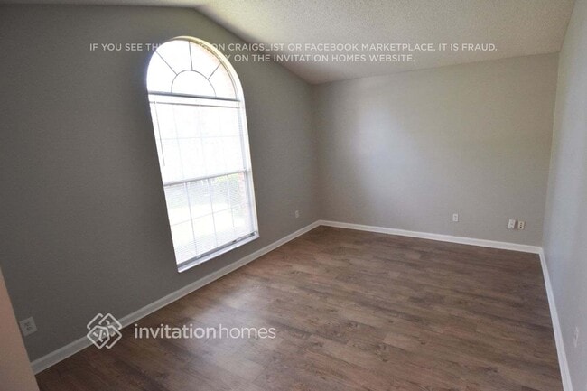 Photo - 816 Wicklow Ct