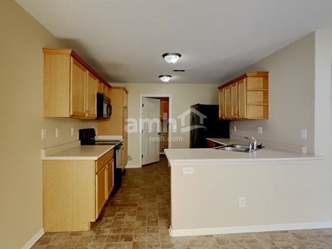 Photo - 19459 E 50th Dr