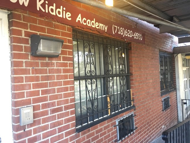 Photo - Carol Gardens