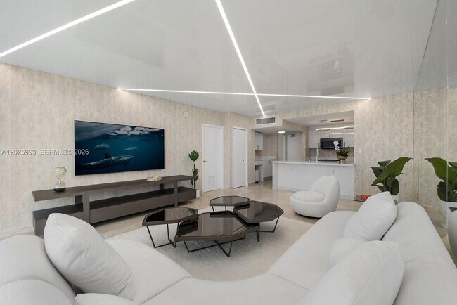 10275 Collins Ave Unit 507