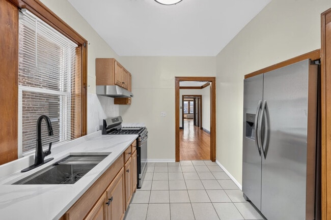 Photo - 7324 S Maplewood Ave
