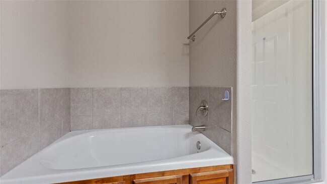 Photo - 4600 W Colfax Loop