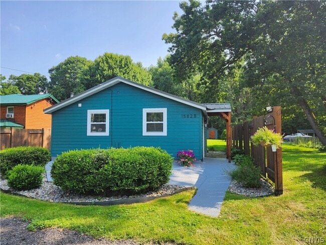 Photo - 1582 Chestnut Ridge Rd