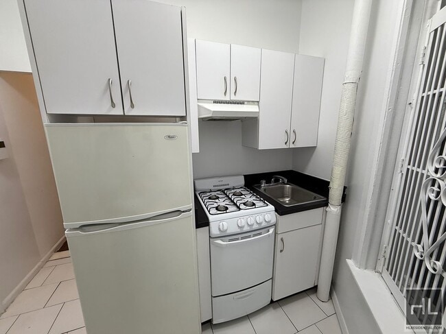 Photo - EAST 89 St Apartment Unit A