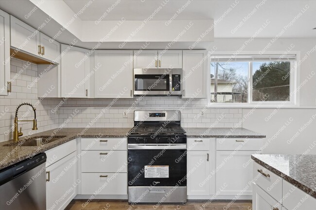 Photo - Fully Remodeled 4-Bedroom Home in Desirable Neighborhood in Pontiac for Rent!