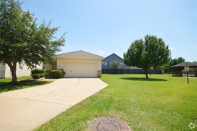 Building Photo - 15427 Lucky Star Dr Rental