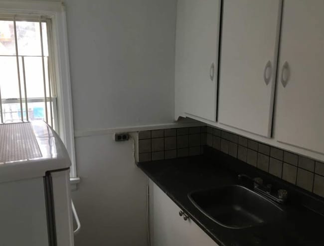 Photo - 65 Sweetland Ave Unité 2