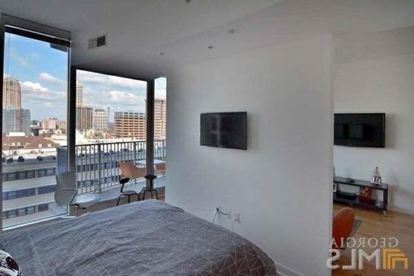 Typical sleeping area - 860 Peachtree St NE Unit 1211