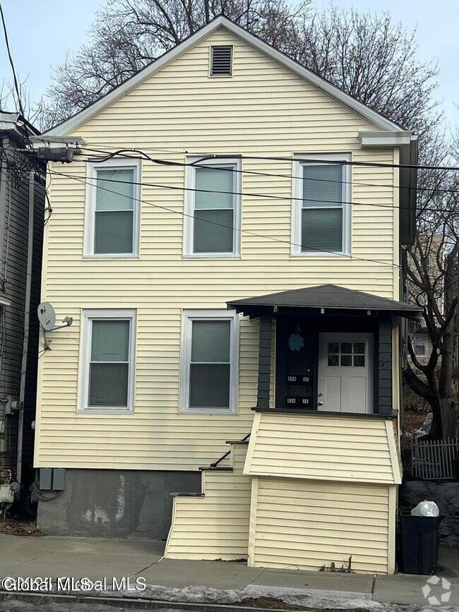Building Photo - 934 Broadway Unit 1 Rental