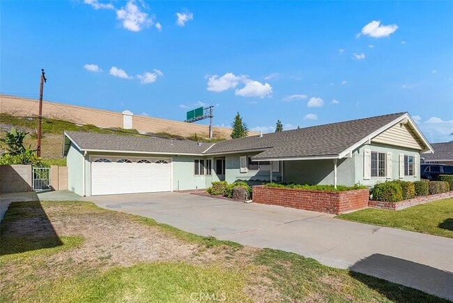 Photo - 7591 Benton Ave