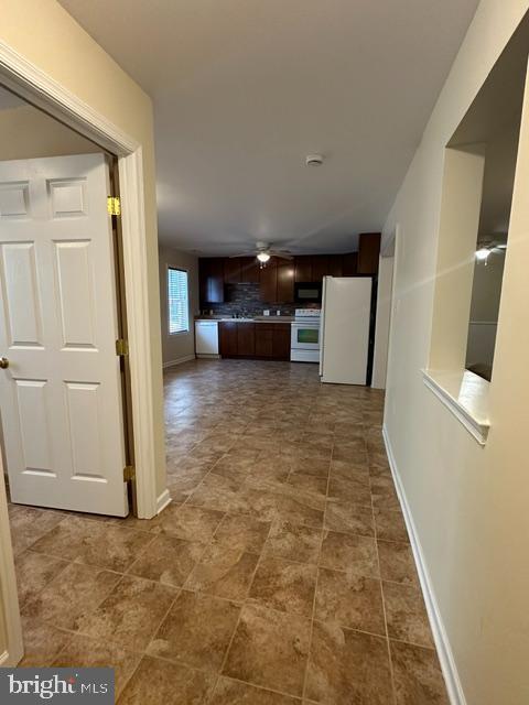 11021 Naples Ct