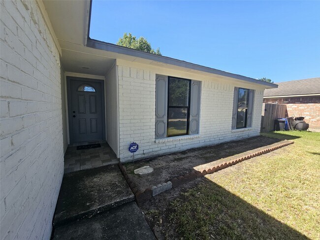 2519 Piddler Dr