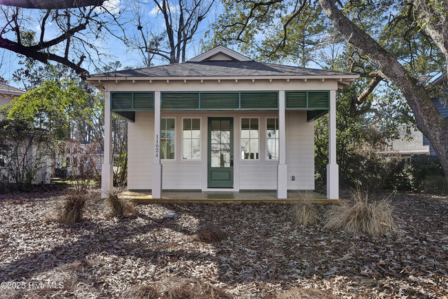 Photo - 1102 Tree Canopy Wy House