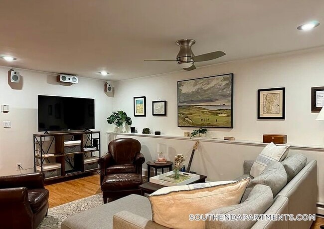 Photo - 519 Columbus Ave Unidad 1