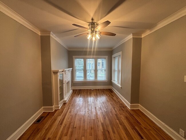 Photo - 6525 S Evans Ave Unidad 1