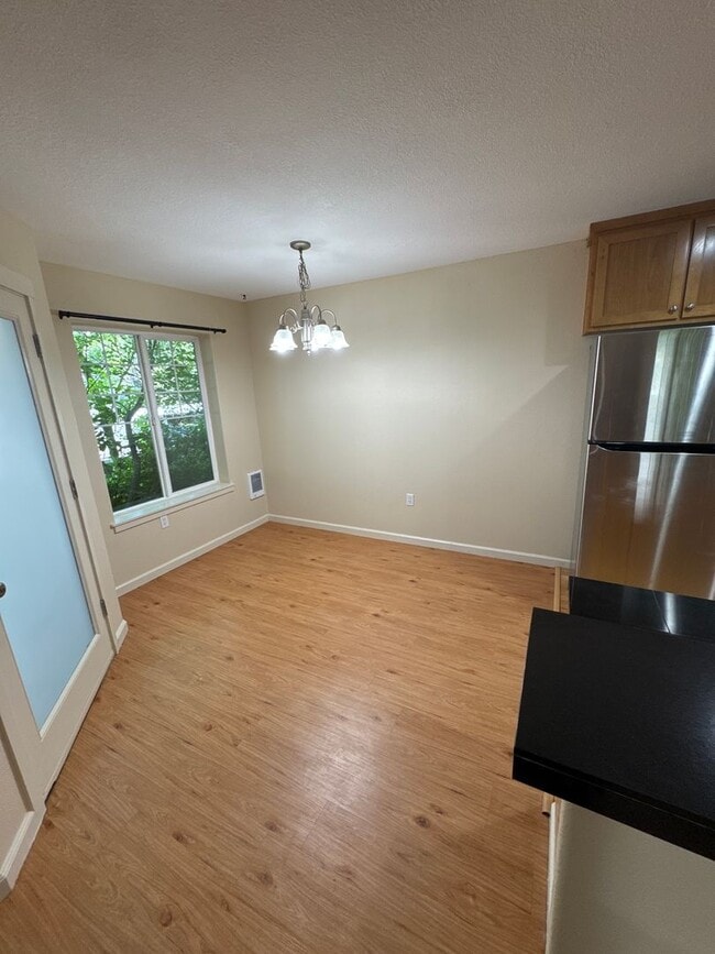 Photo - Beautiful 1 Bedroom 1 Bath Condo Located in Grand Oaks!