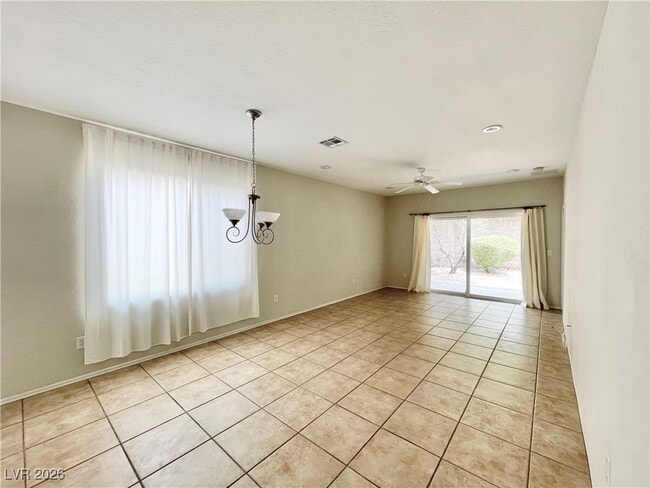 Photo - 2376 Rift Valley St