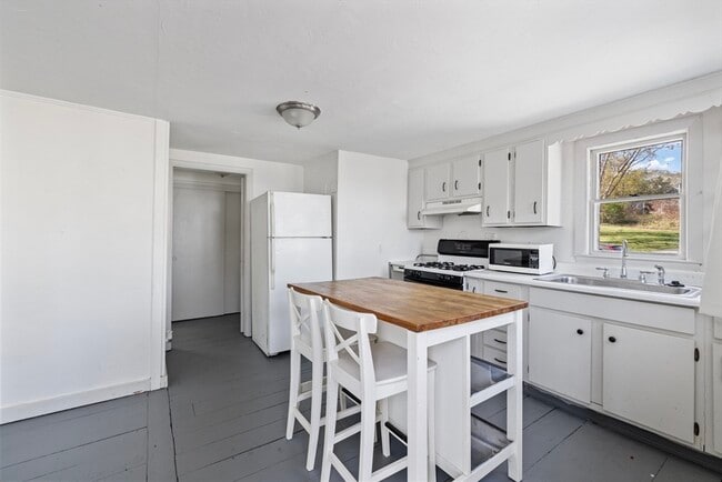 Photo - 9 Nonantum Rd