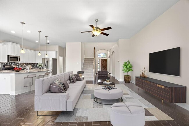 Photo - 17900 Crimson Apple Way